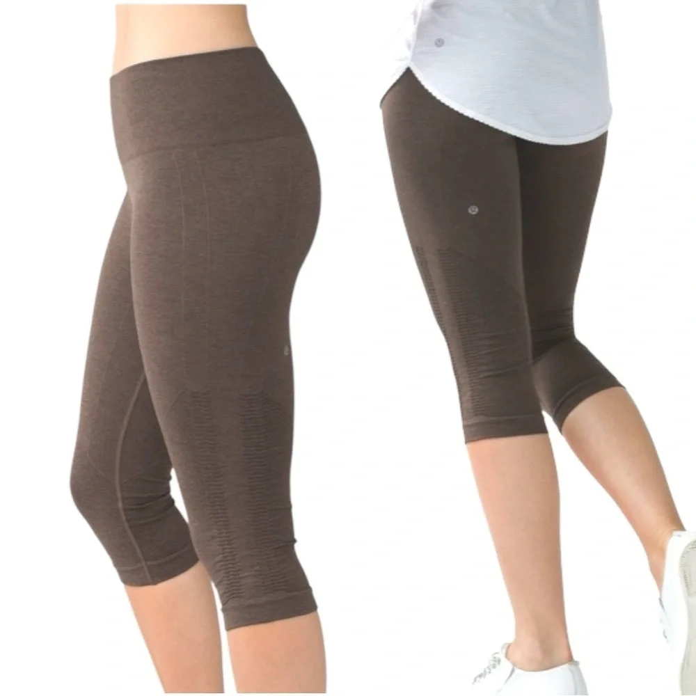 Lululemon In The Flow Crop II Capris Legging 6 Yoga Dance Gym Casual minimalist - Picture 1 of 13